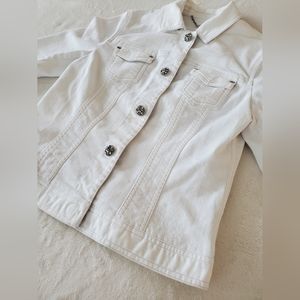 Elie Tahari Denim White vintage Jacket with rhinestone buttons Small